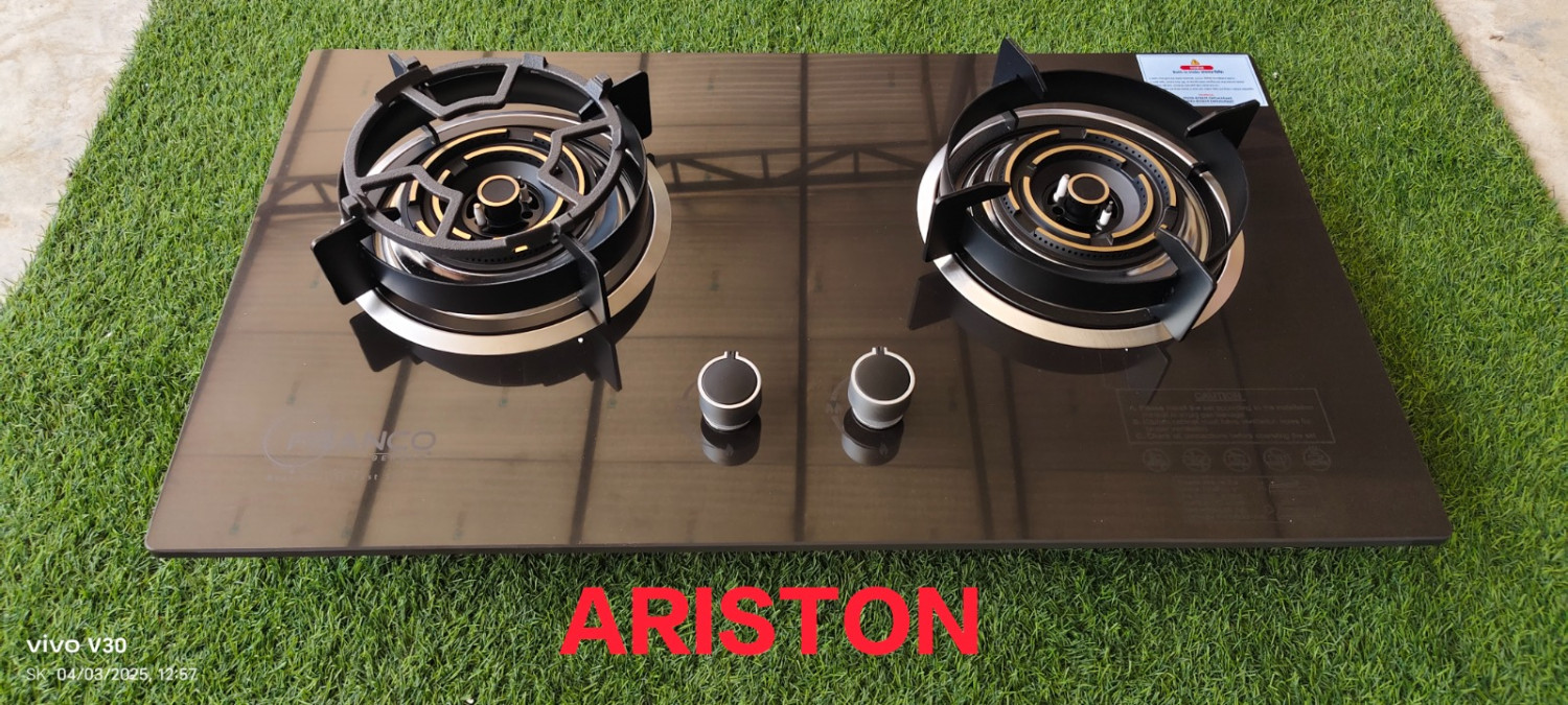 ARISTON STONE HIGH QUALITY TEMPERED BUILT IN GAS STOVE